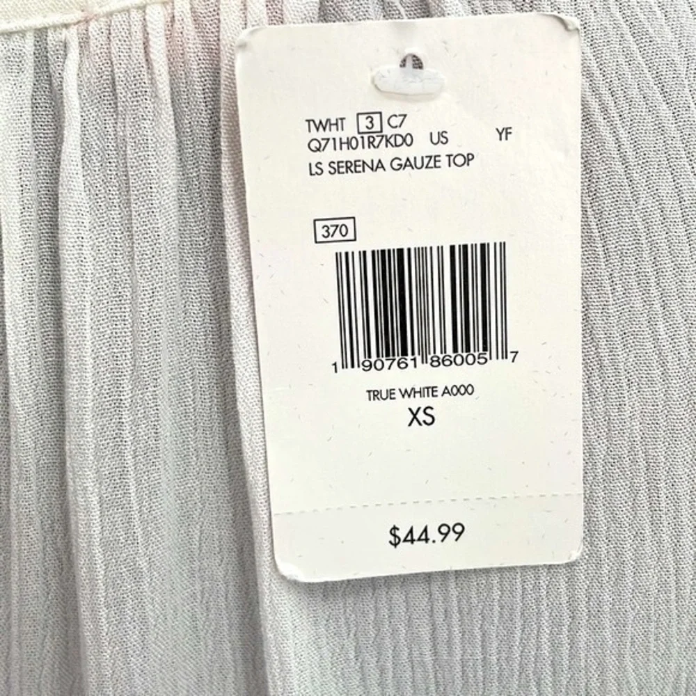 NWT Guess gauze like  off-white long sleeve lightweight cover/up XS